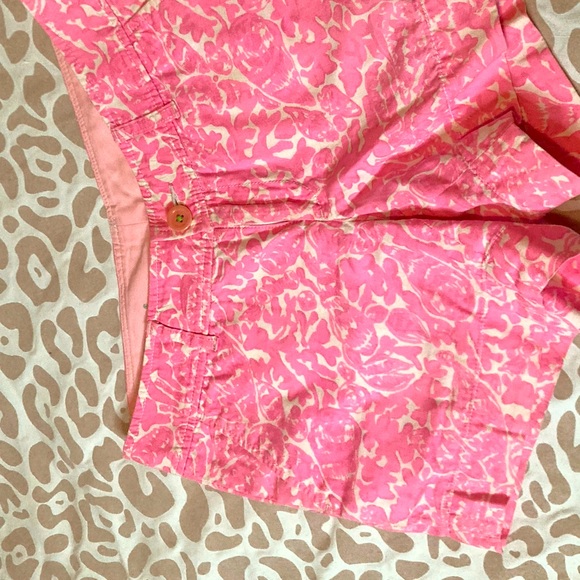 Shorts 🩳 - Picture 3 of 3